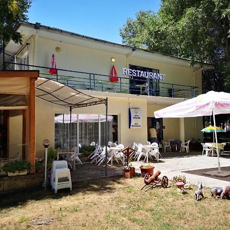 Хотел Русалка, Warna Exterior foto